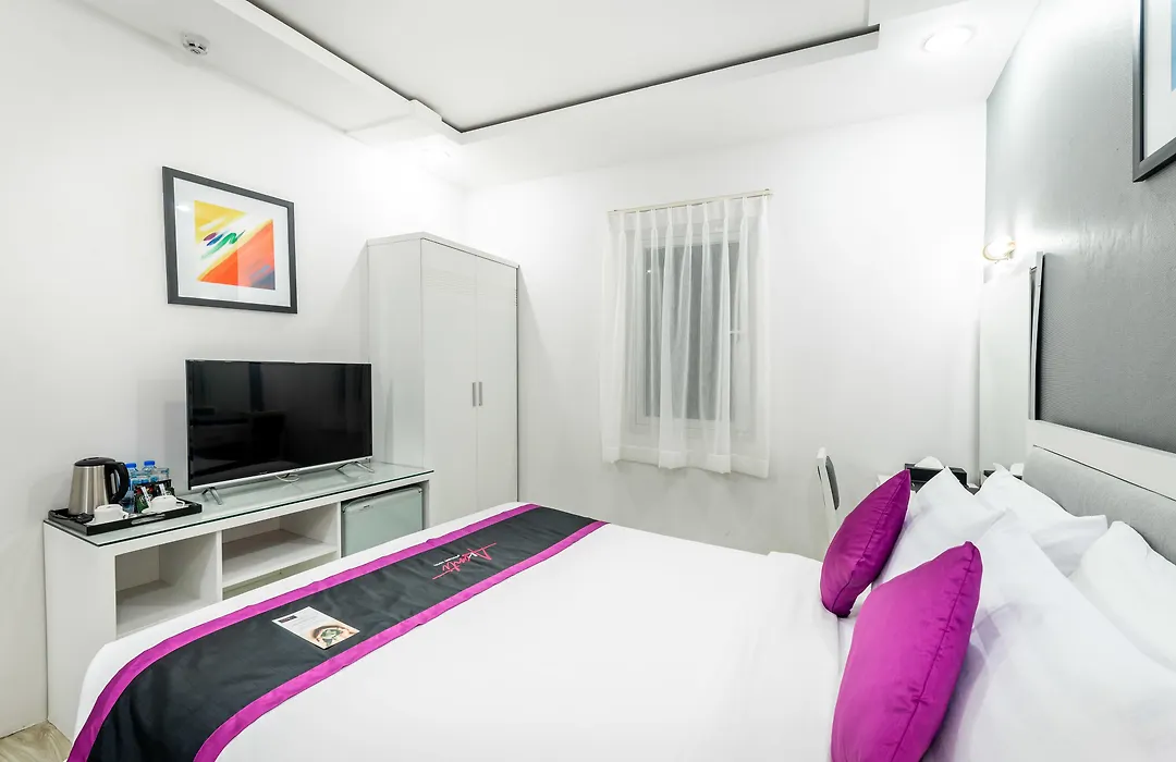 Avanti Boutique Hotel-1